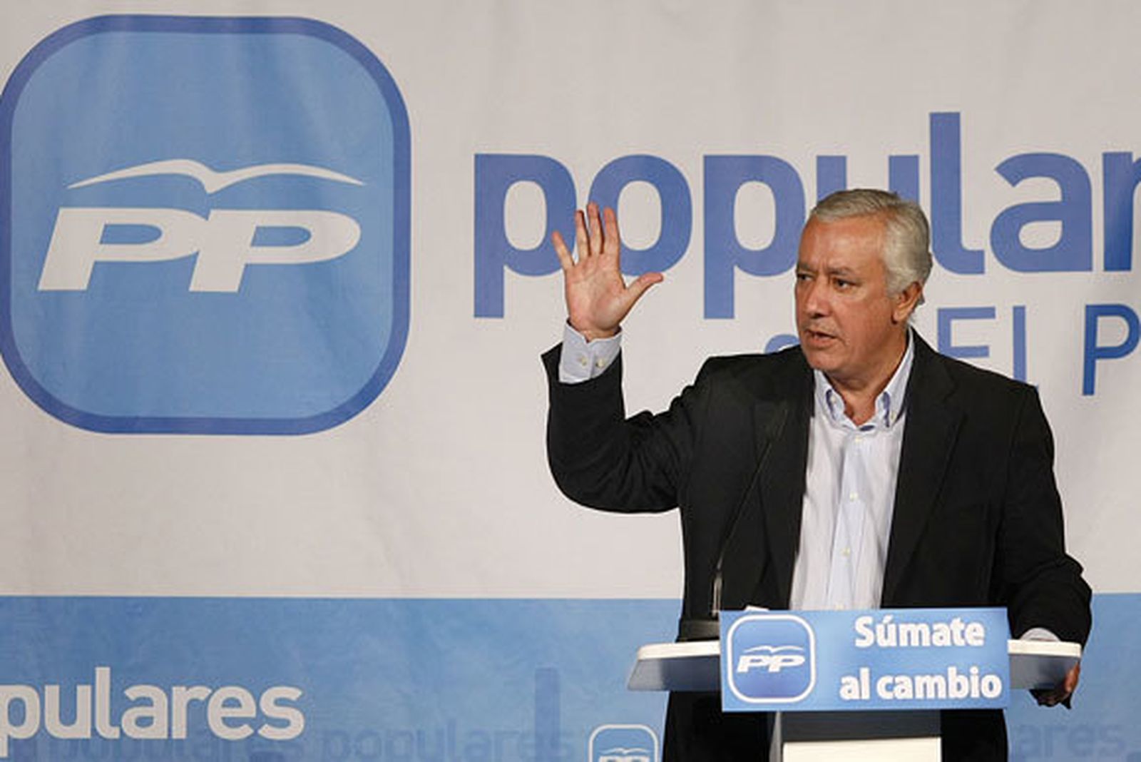 Arenas promete poner en marcha la autovía entre Huelva y Cádiz