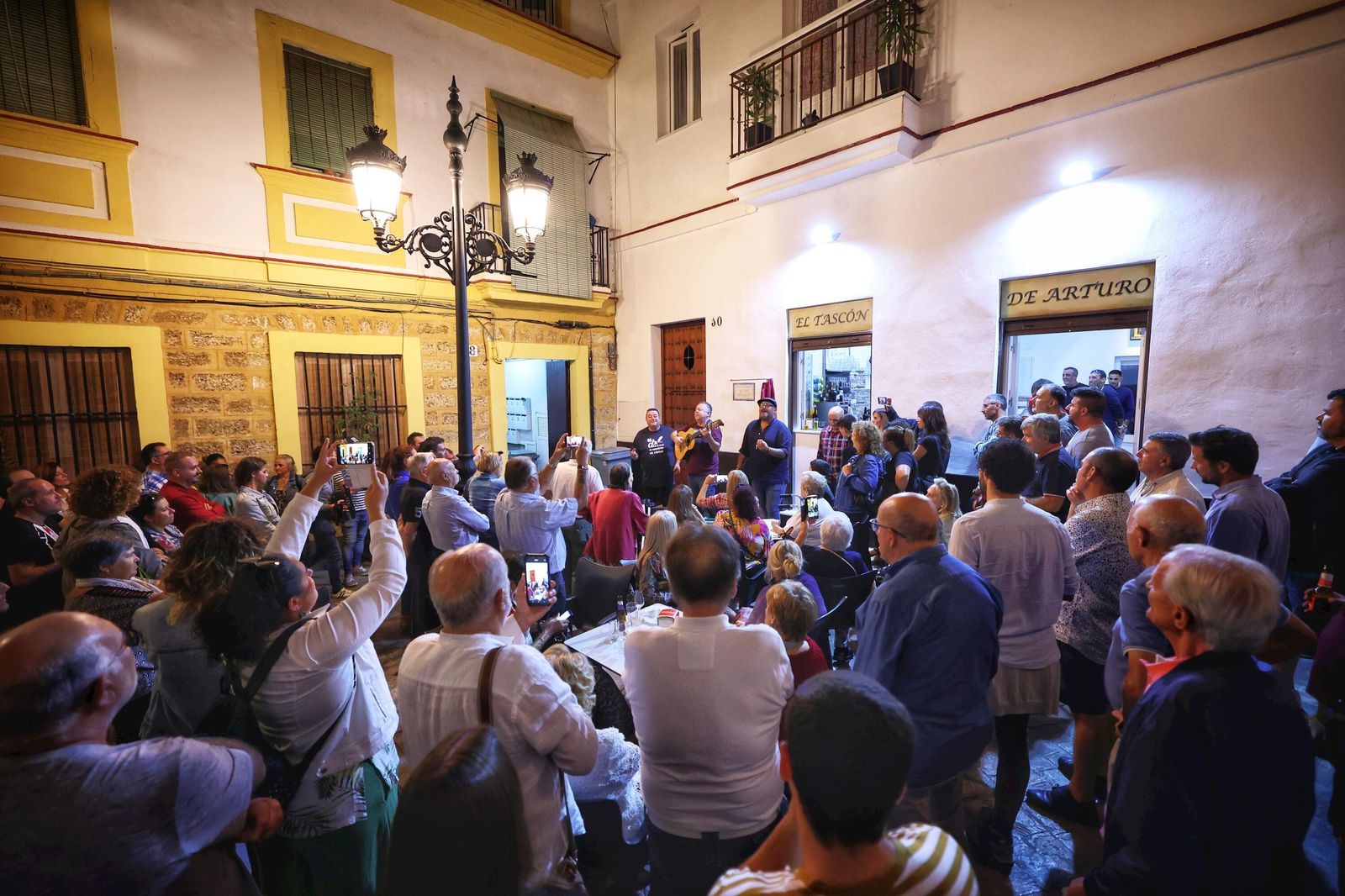 Pepito Martínez ya tiene su placa en el barrio de Santa María