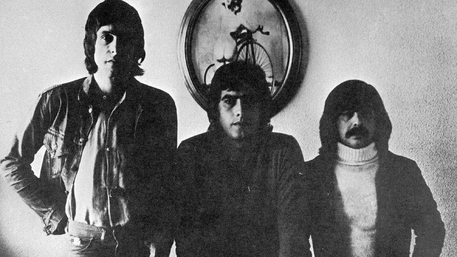 Los tres componentes de Triana, Eduardo Rodríguez, Jesús de la Rosa y Tele.