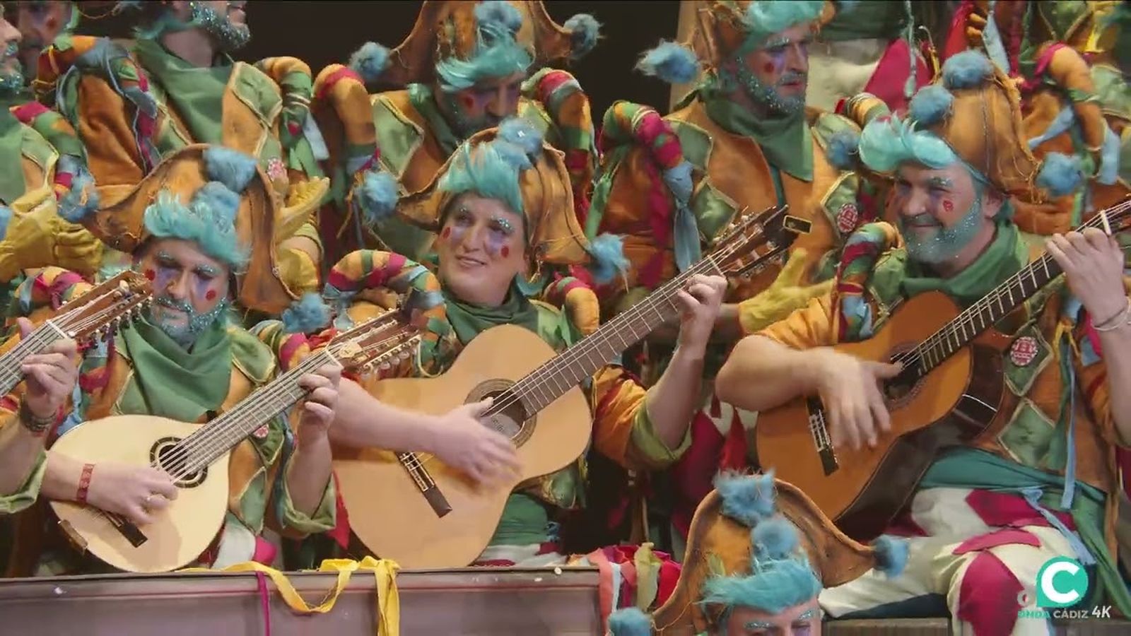 El coro 'El sindicato' en el pase de semifinales del COAC 2026