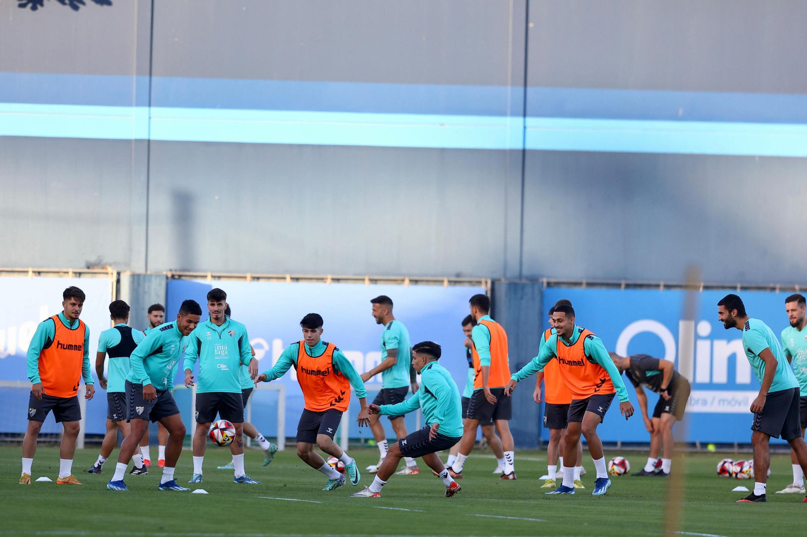 El Málaga CF da los últimos pespuntes antes de recibir al Córdoba