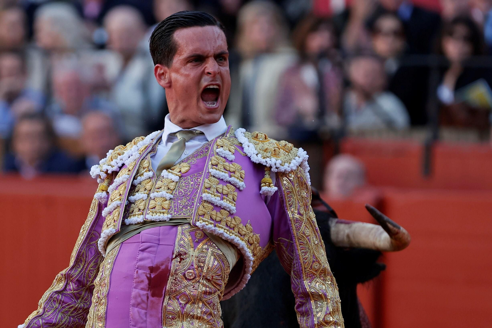 Las fotos de la corrida de David Galván, El Fandi y Ginés Marín en la Maestranza