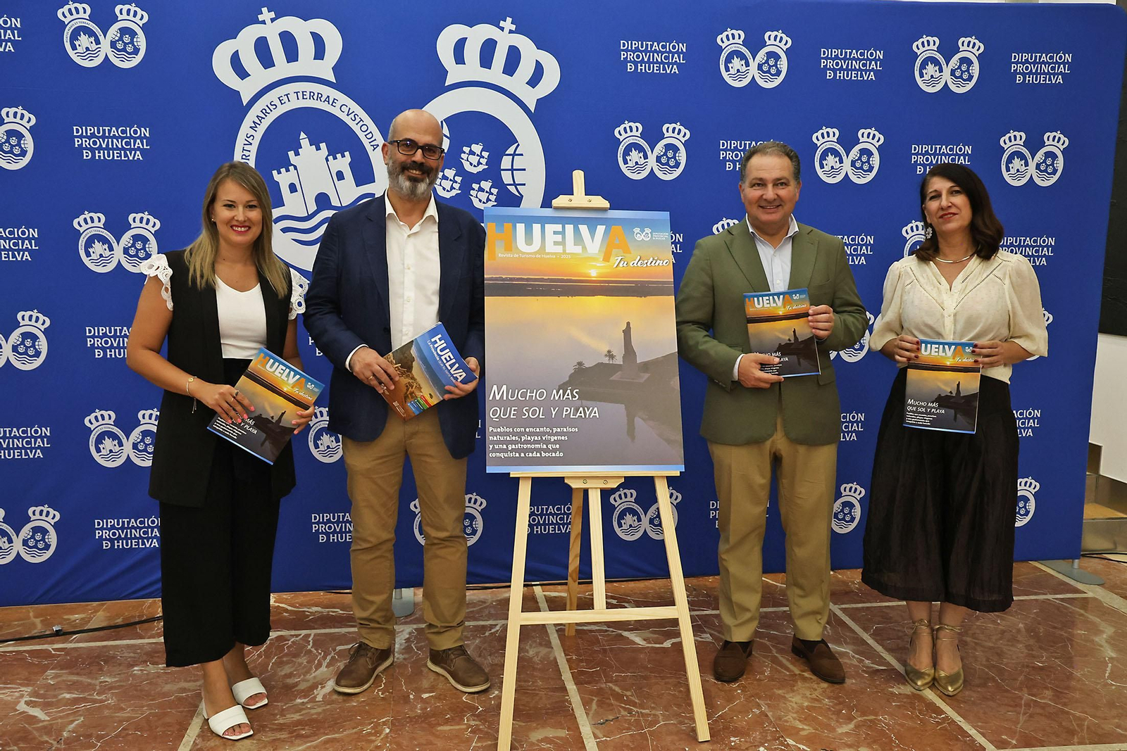 Imágenes de la presentación de la revista de Turismo "Huelva Tu Destino"