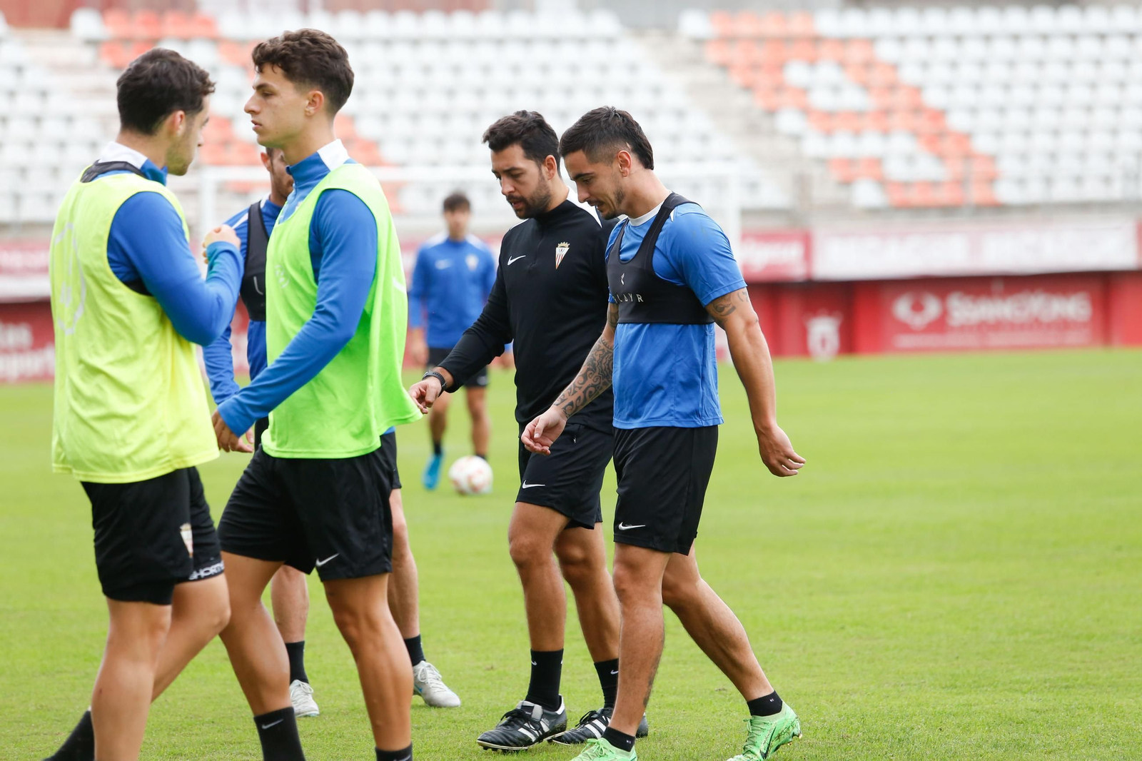 El entrenamiento del Algeciras CF antes de la visita al Recreativo de Huelva