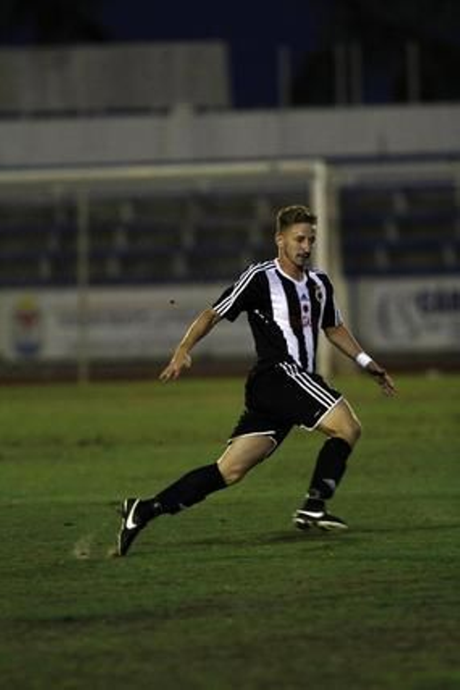 La Balompédica elimina al Marbella (0-1) y se quita la espina de los dos últimos años

Foto: Carlos Guerreros (LOF)