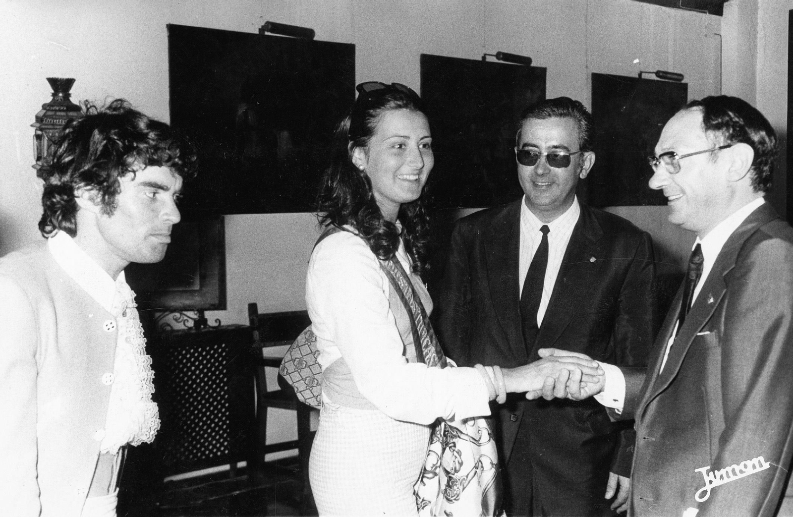 Actos Reinas y Damas mayores. Pedro Trujillo Ramos (Catalán  Chico), Susana Macpherson, el concejal de fiestas Francisco Alarcón Daza,  y Jerónimo Tavira