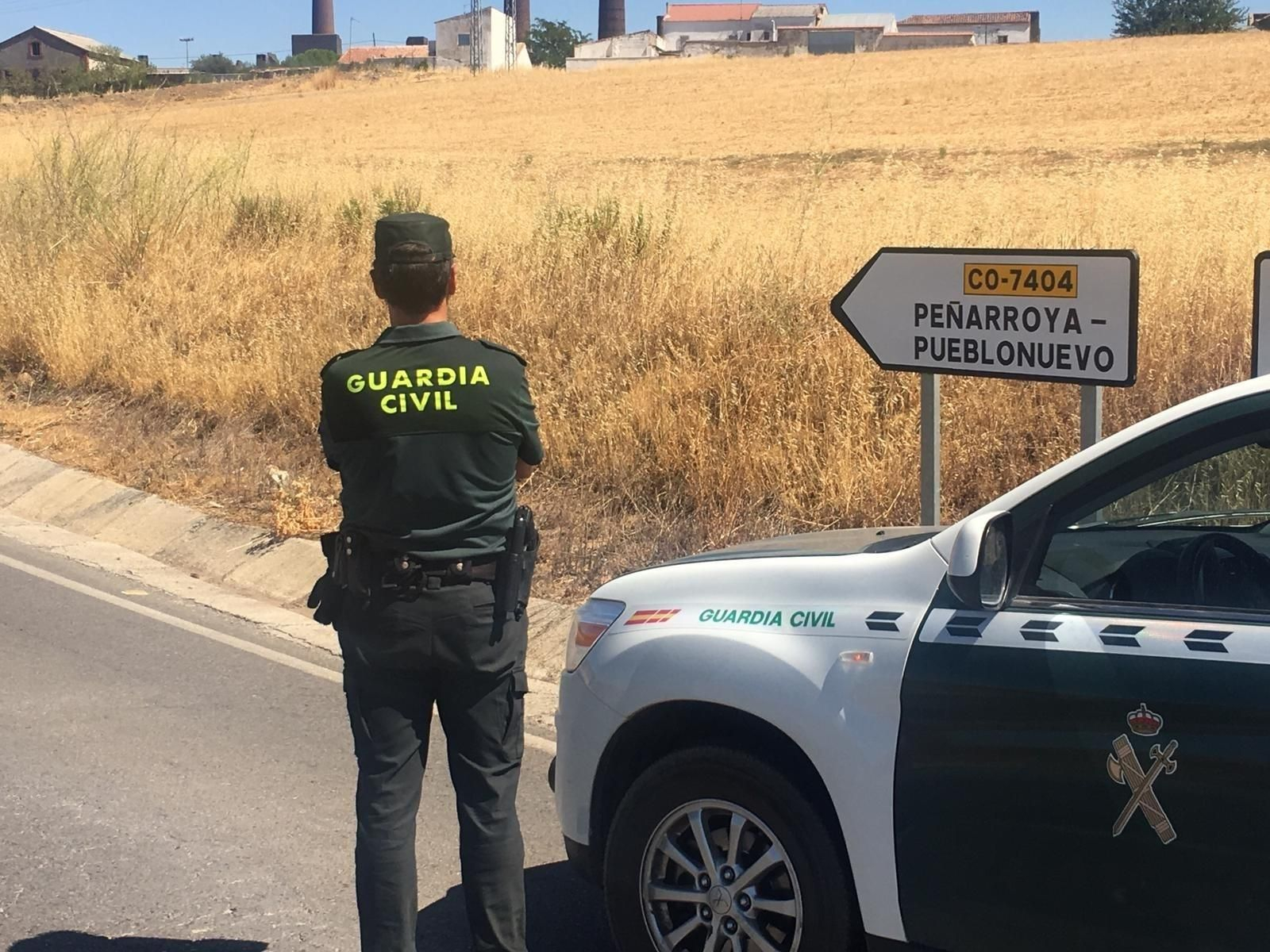Un Guardia Civil en el Puesto de de Peñarroya-Pueblonuevo.