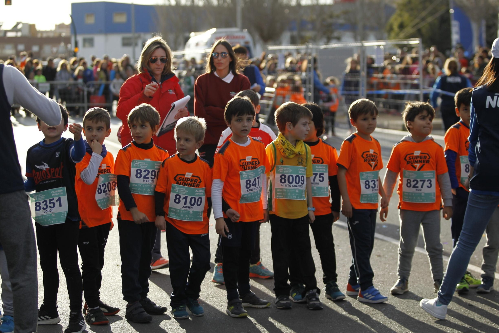 Fotogalería de la Feria del Corredor y las carreras infantiles.
