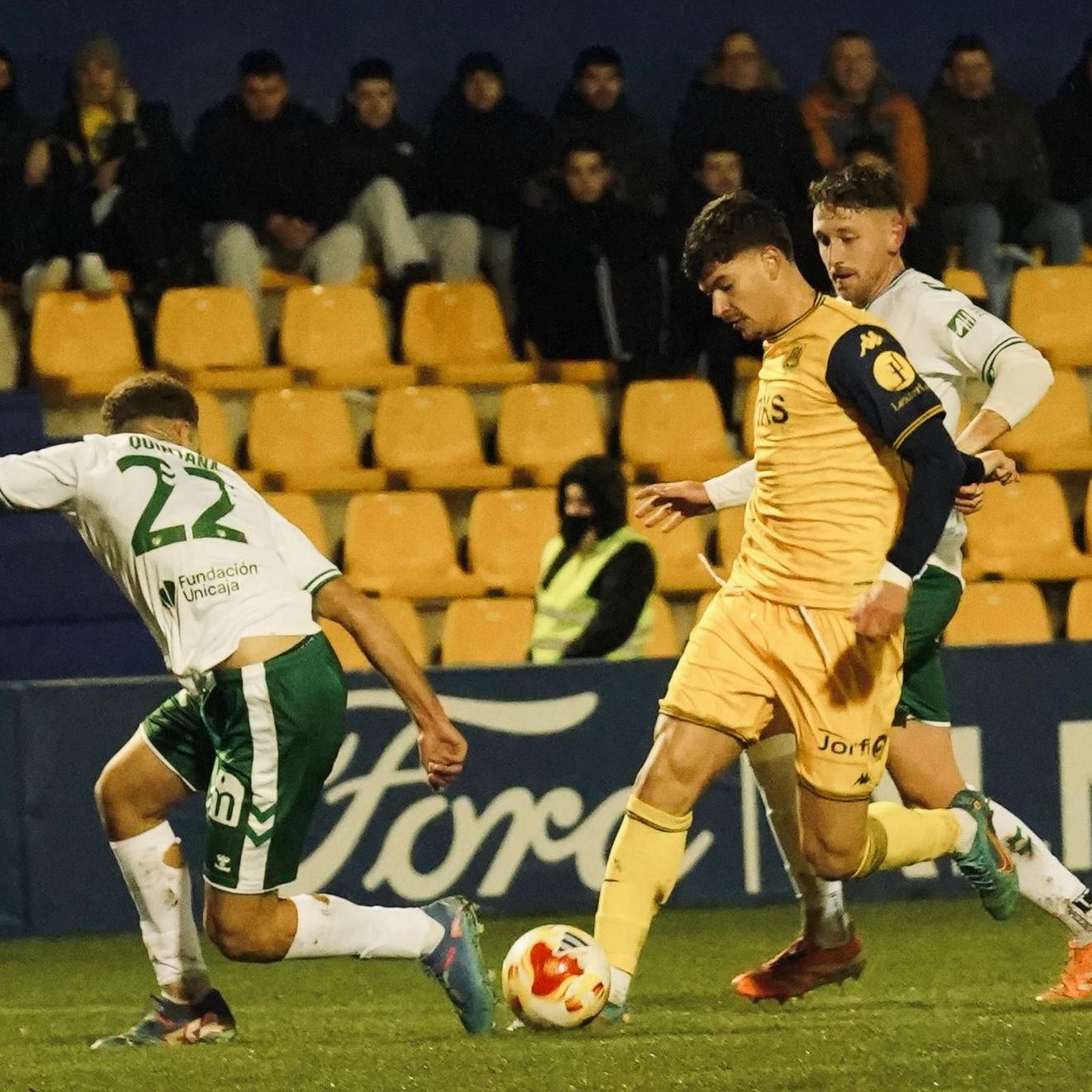 Resultados Primera RFEF: Mal comienzo de fin de semana para Marbella y Antequera