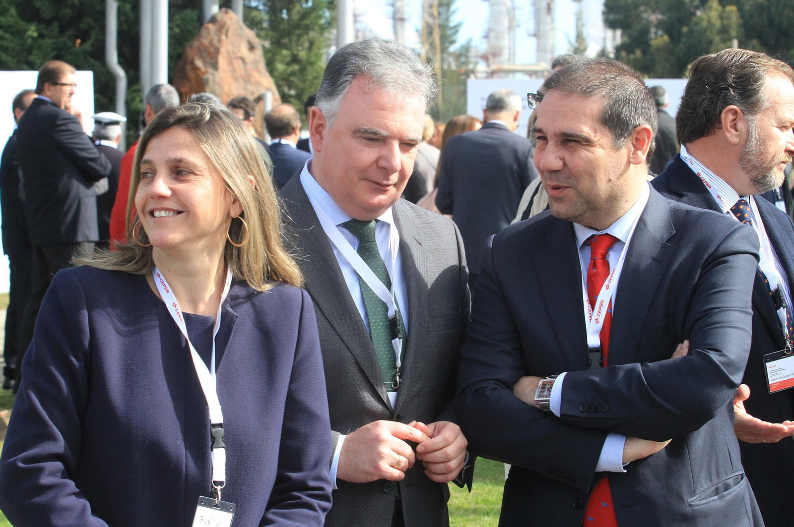 La presidenta de la Junta de Andalucía, Susana Díaz, y el consejero delegado de Cepsa, Pedro Miró, inauguran el proyecto 'Optimización de Aromáticos' de Cepsa, en imágenes