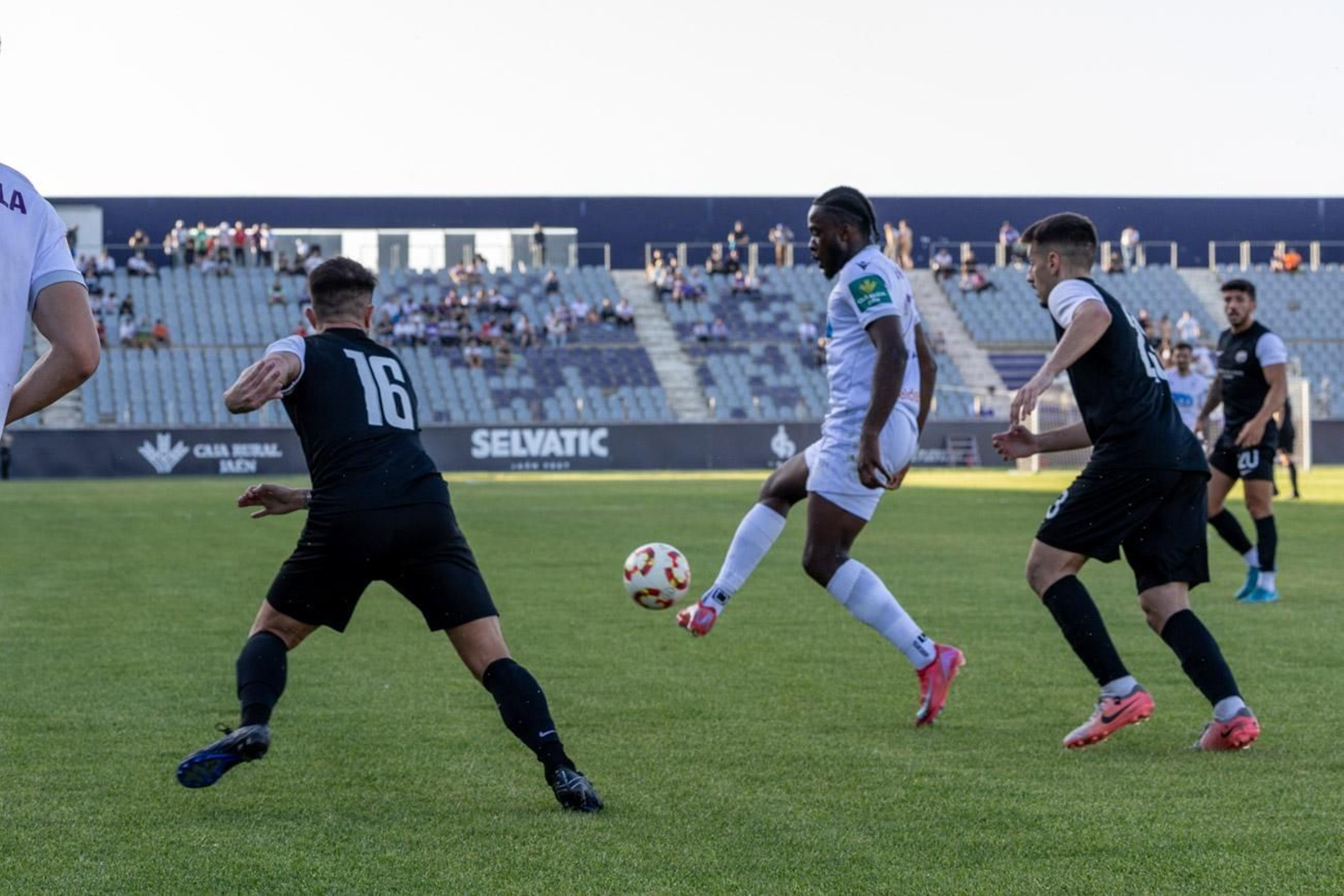 Las mejores imágenes del triunfo del Real Jaén ante el Málaga City