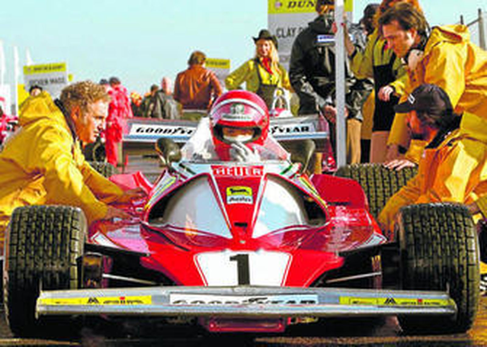 Una imagen de la película de Ron Howard, con Daniel Brühl en el papel del piloto de fórmula 1 Niki Lauda.