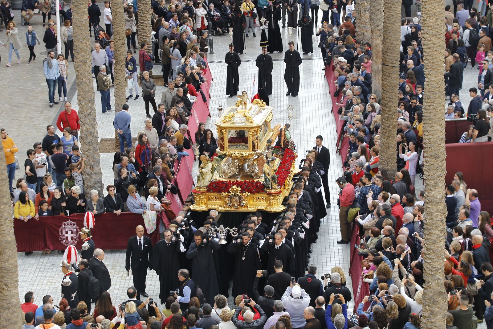 Imágenes de la Procesión del Entierro, Viernes Santo. Semana Santa Almería 2019
