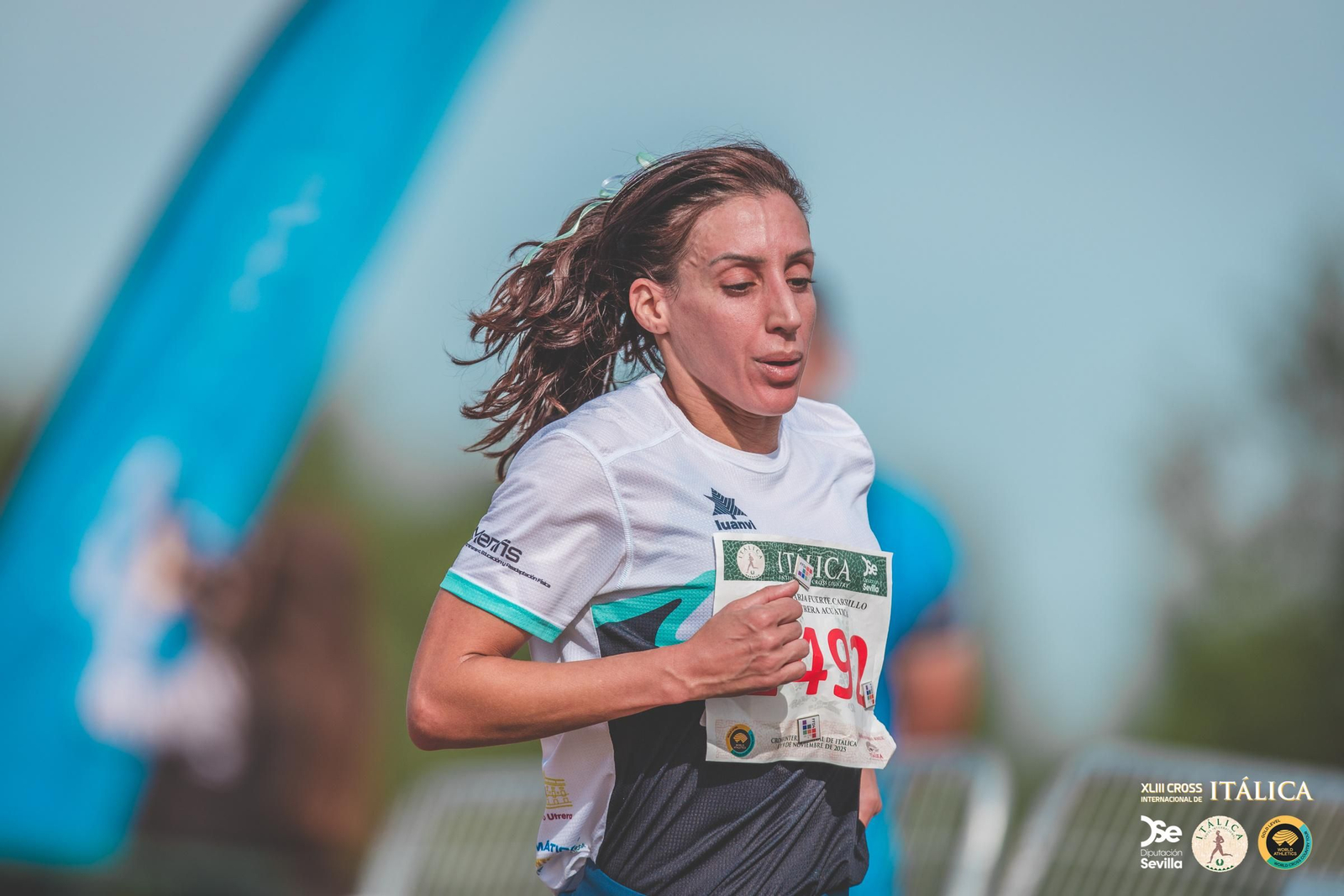 Búscate en las fotos del Cross de Itálica 2025 | 1