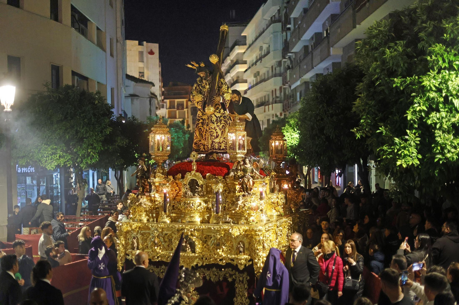 La Madrugá: Imágenes de la Hermandad del Nazareno