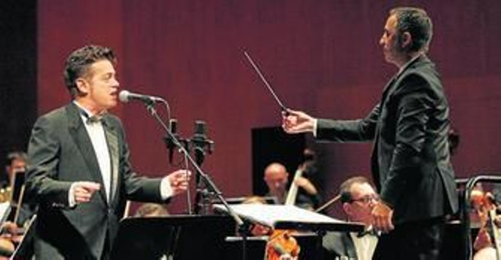 Santiago Auserón y Ricardo Casero, en el concierto del pasado miércoles.