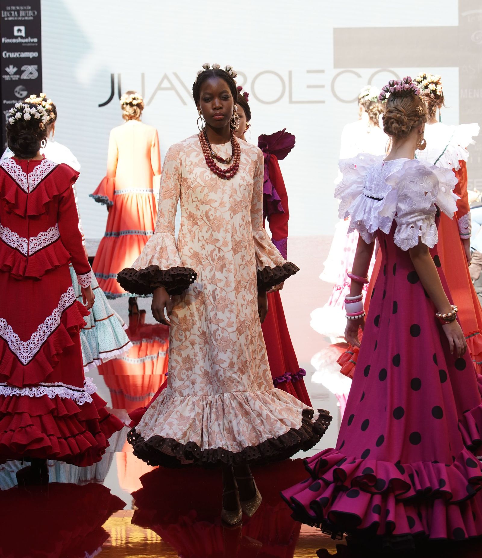 Huelva Flamenca 2026: Desfile de Juan Boleco