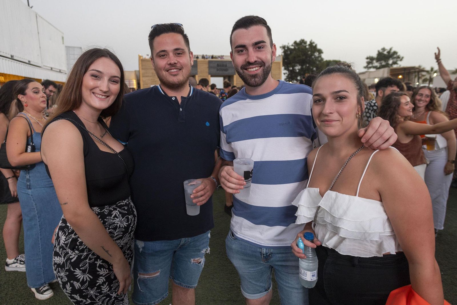 Búscate en las imágenes del concierto de La Plazuela en Bahía Sound