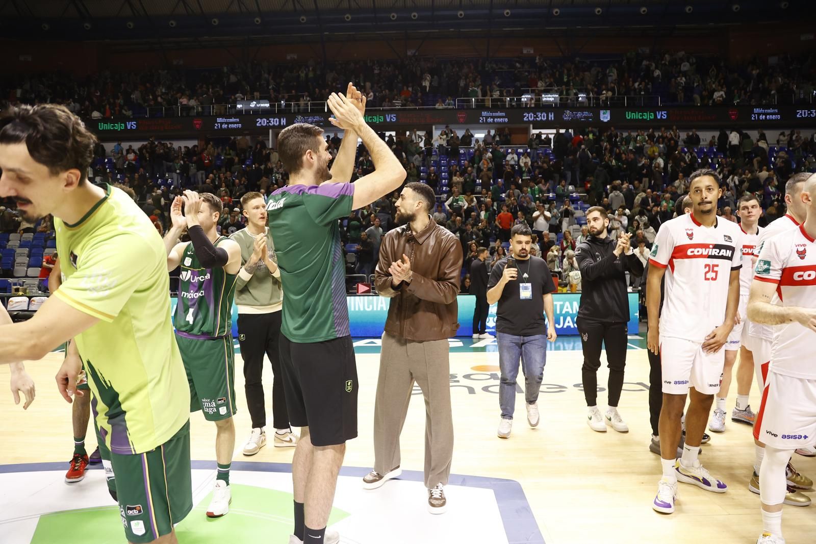 El Unicaja-Covirán Granada, en fotos