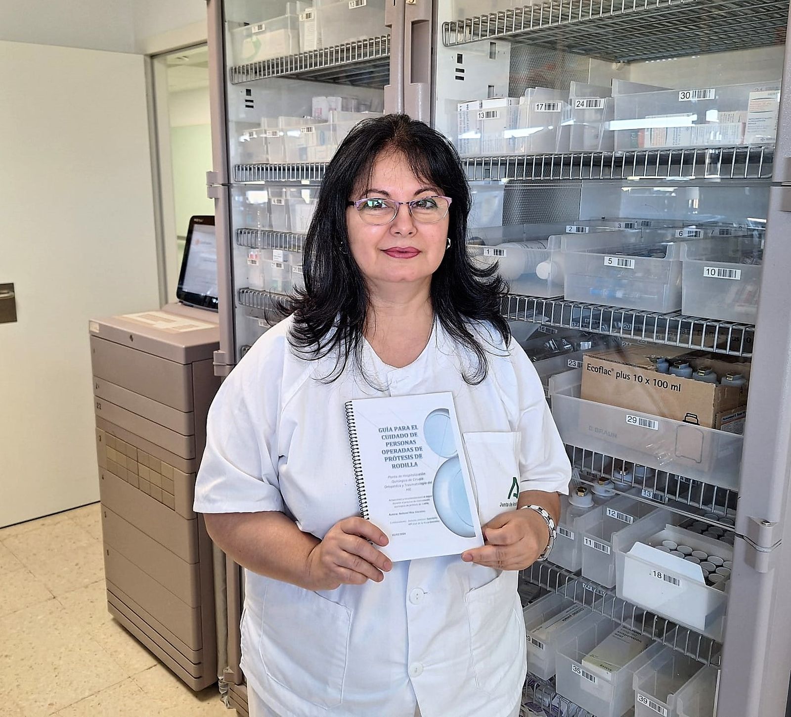 La supervisora de enfermería del Servicio de Traumatología y Cirugía Ortopédica del Hospital Infanta Elena, Nohemí Ríos Vizcaíno.