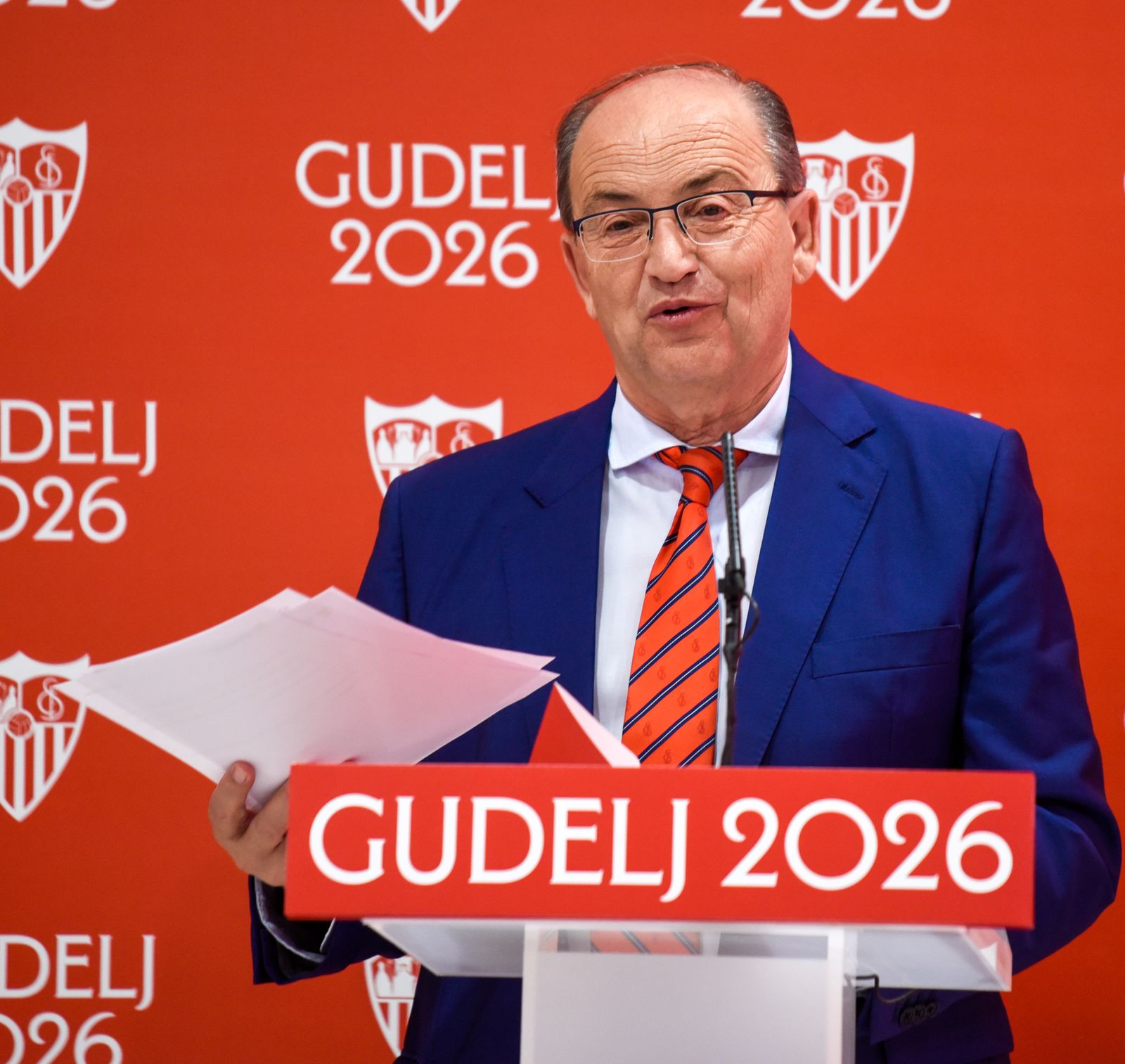 Las imágenes del acto para anunciar la renovacón de Gudelj