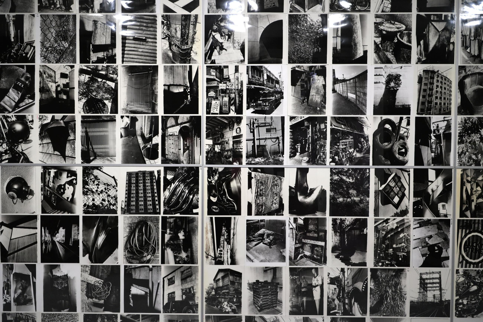 Exposición 'Diversidad en la colección del CAAC. La mirada fotográfica de Alberto García-Alix'