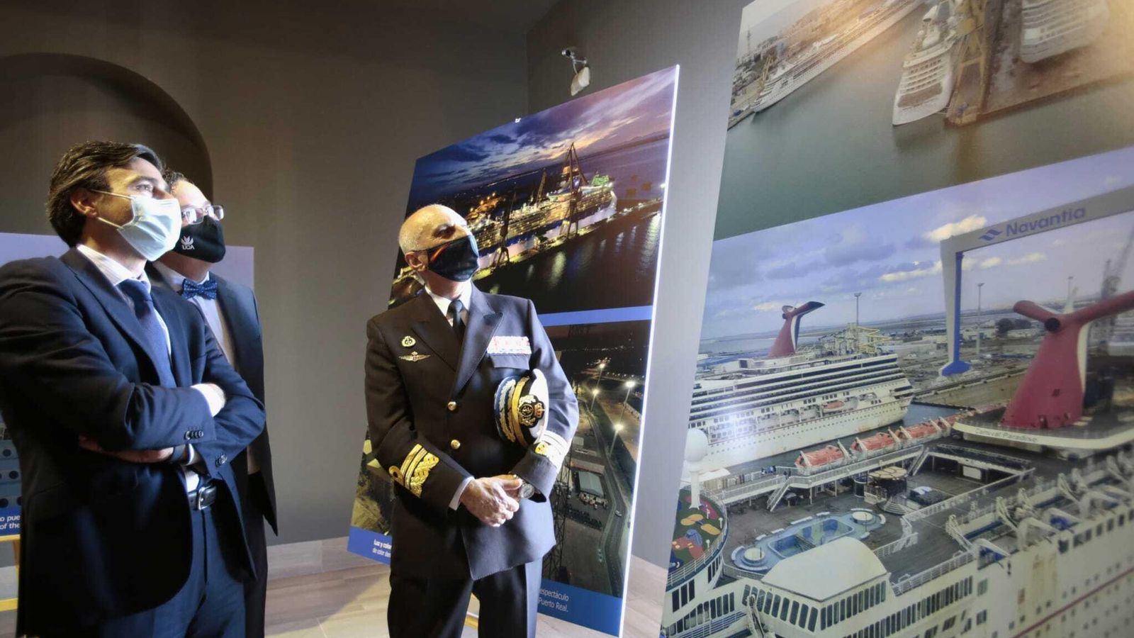 Un momento de la inauguración de la exposición del Palacio de Congresos. Un momento de la inauguración de la exposición del Palacio de Congresos.