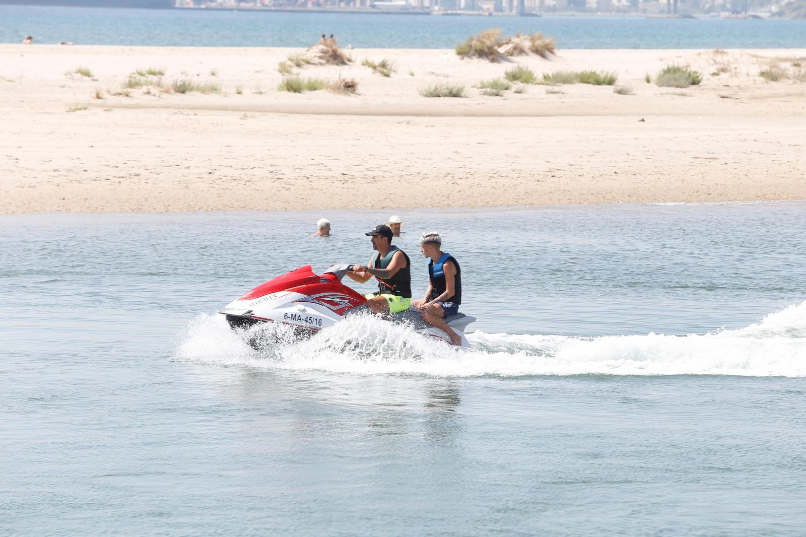 Fotos de una mañana de verano en Palmones