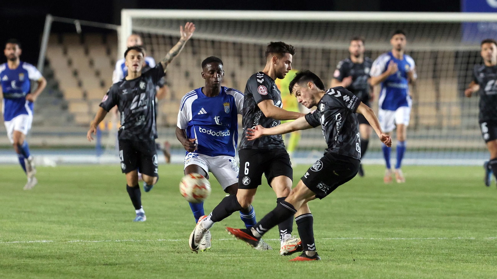 Imágenes del derbi entre Xerez CD y Xerez DFC en Chapín