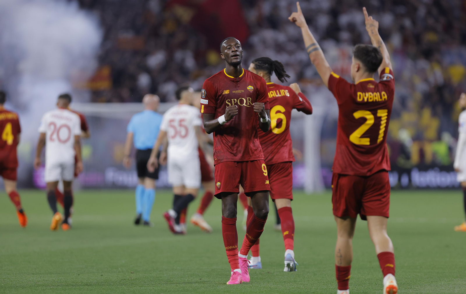 Las imágenes del Sevilla-Roma