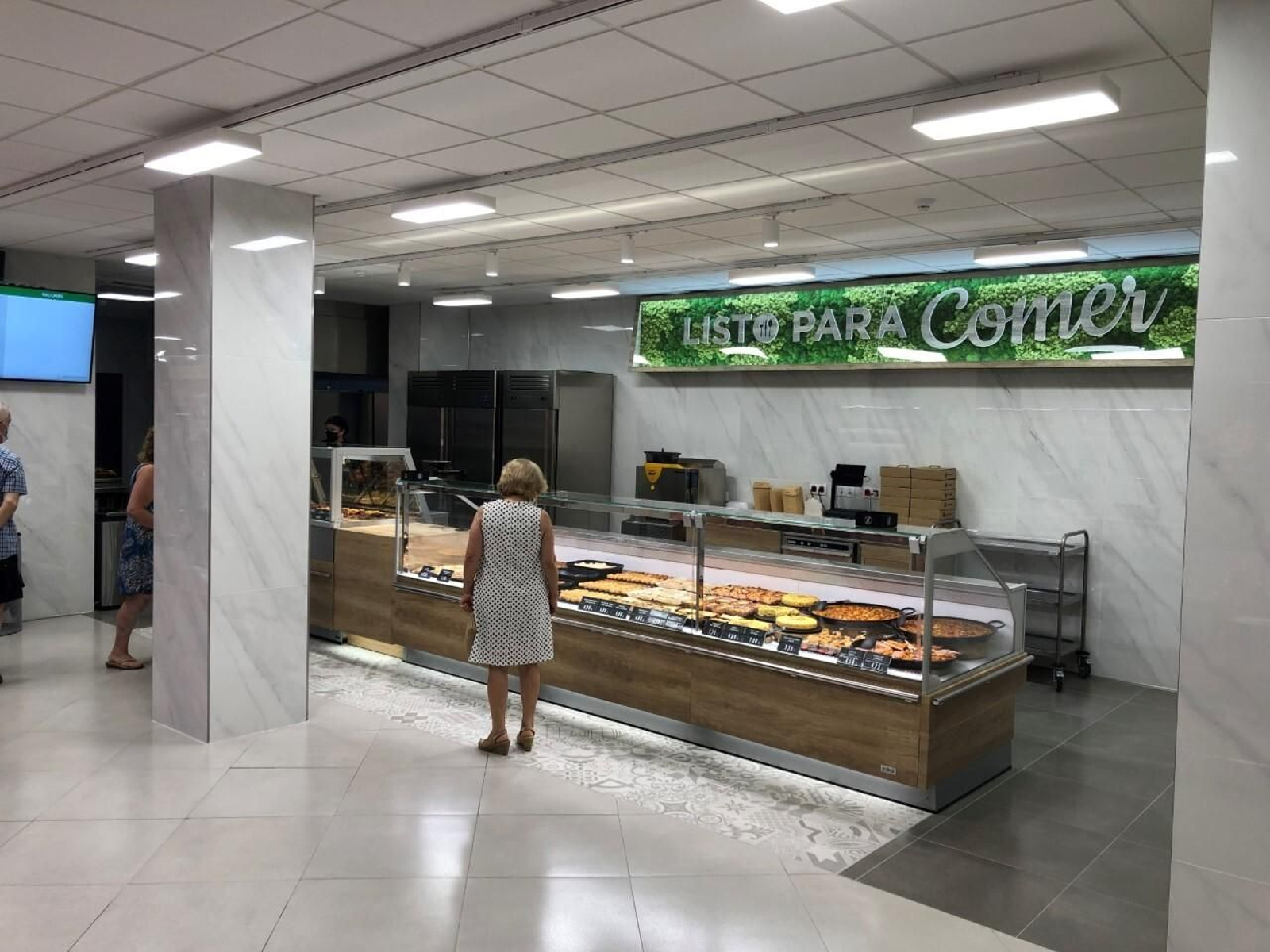 Nueva sección 'Listo para comer' en el Mercadona de la antigua estación de autobuses de Almería