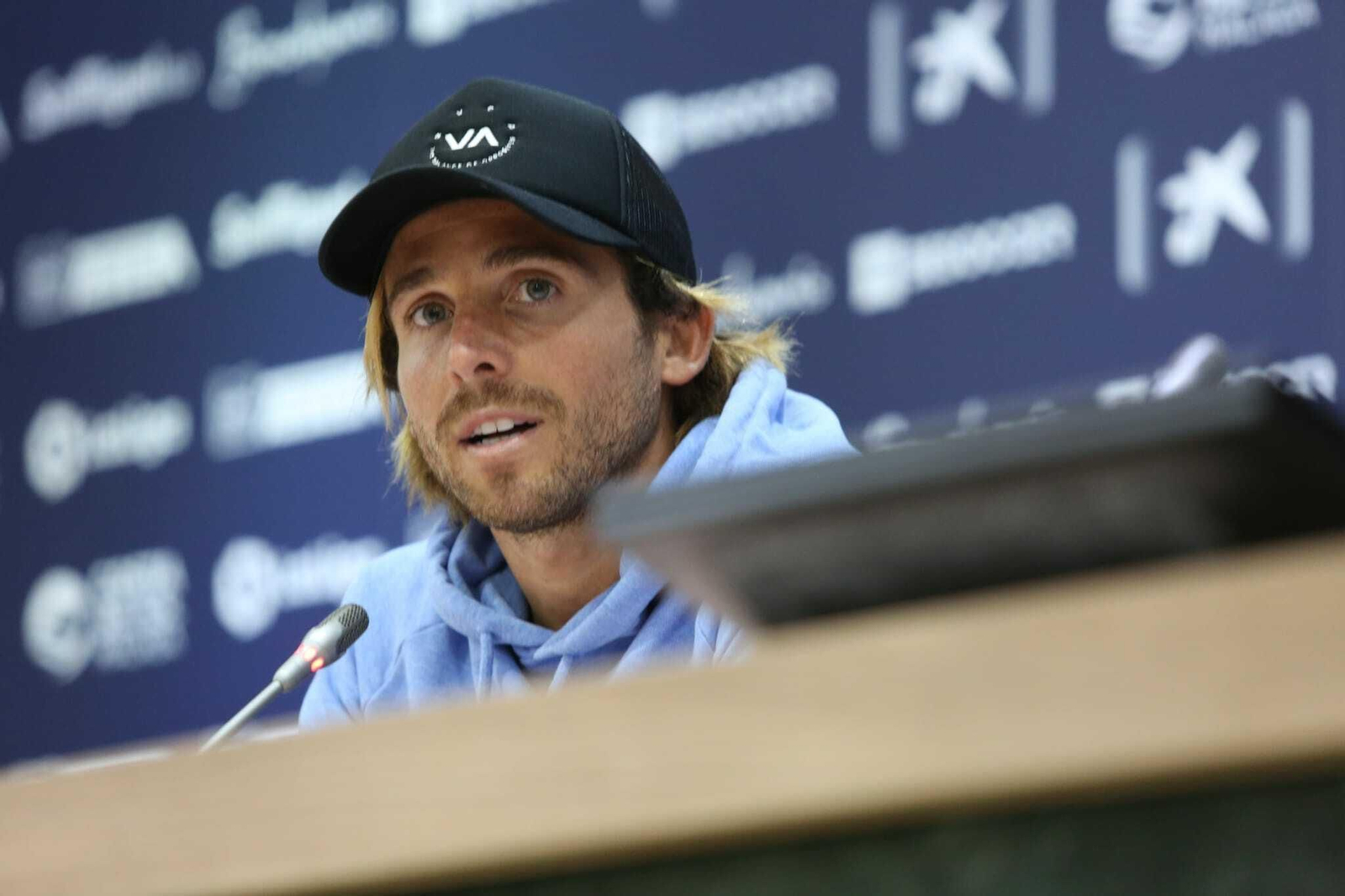 Las fotos de la presentación de Aarón Ñíguez con el Málaga