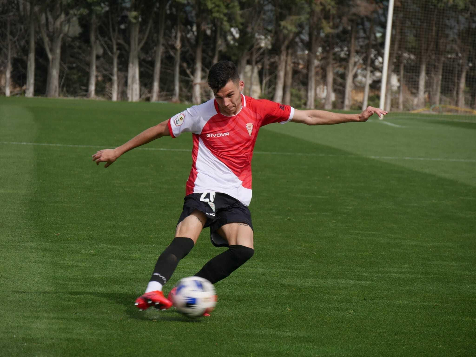 Fotografías: Partido de entrenamiento entre el Córdoba CF y su filial