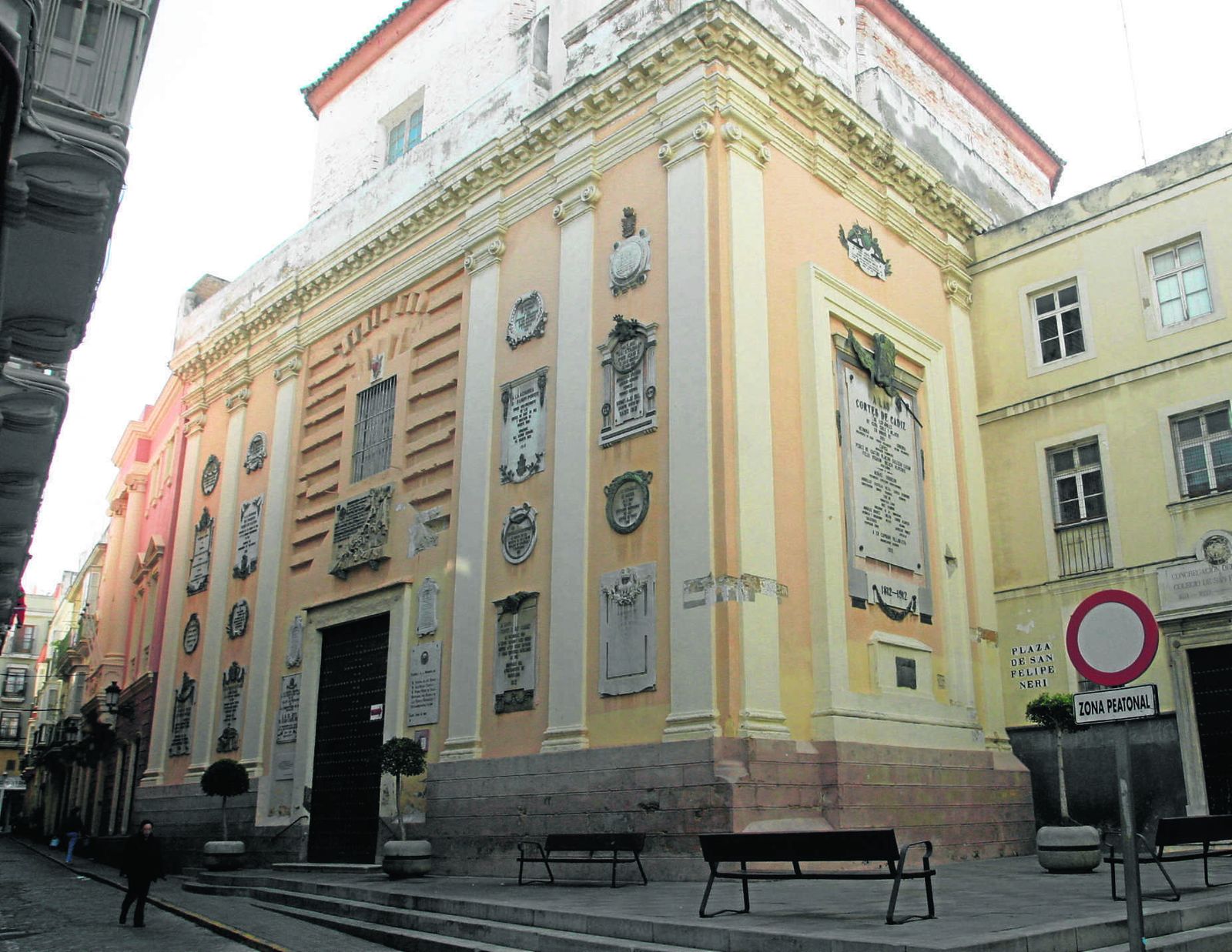 Fachada del Oratorio de San felipe, sede de las Cortes de Cádiz de hace más de 200 años.