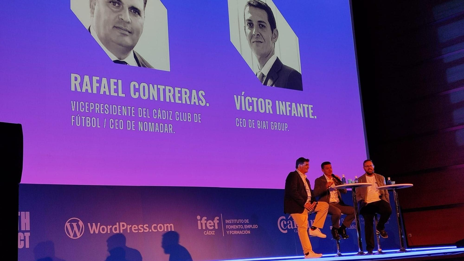 Rafael Contreras, CEO de Nomadar, y Víctor Infante, de Biat Group, durante su ponencia en el South Impact.
