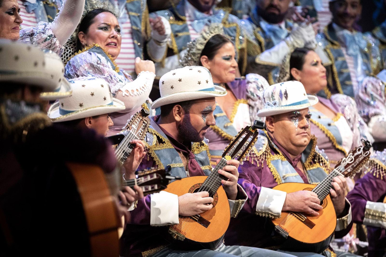 Búscate entre las mejores imágenes de la décima sesión de preliminares del COAC 2025