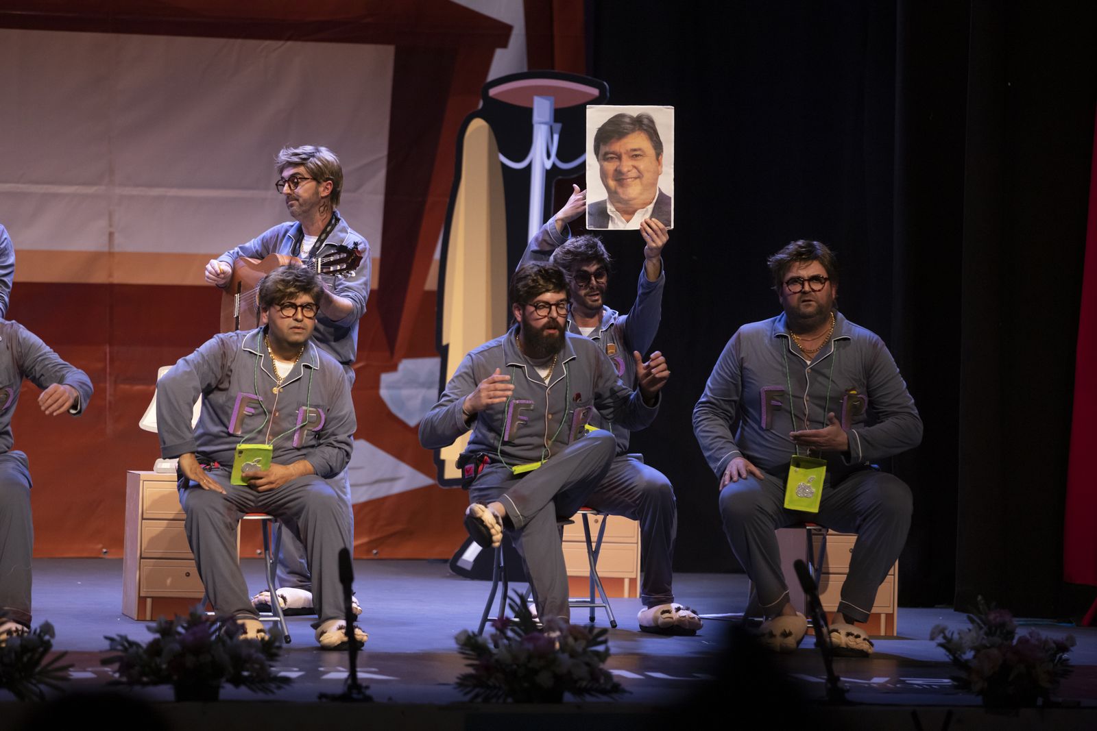 La tercera jornada de semifinales del Carnaval de Huelva, en imágenes