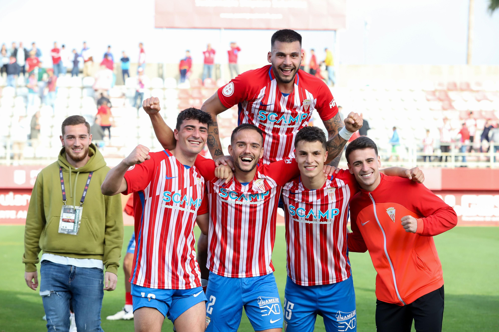 Fotos del Algeciras CF-Linares de Primera Federacion