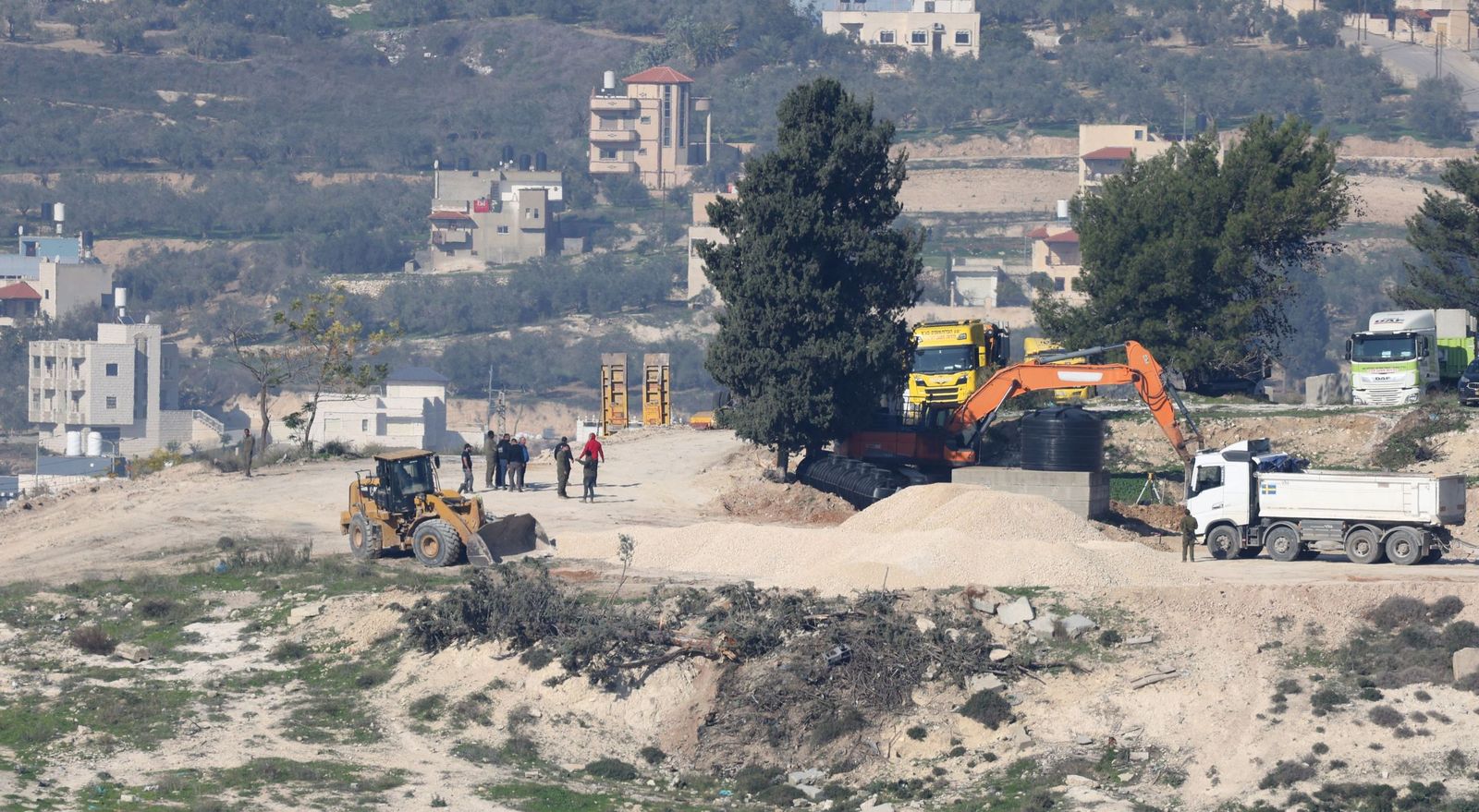 Excavadoras en un asentamiento israelí en Cisjordania.