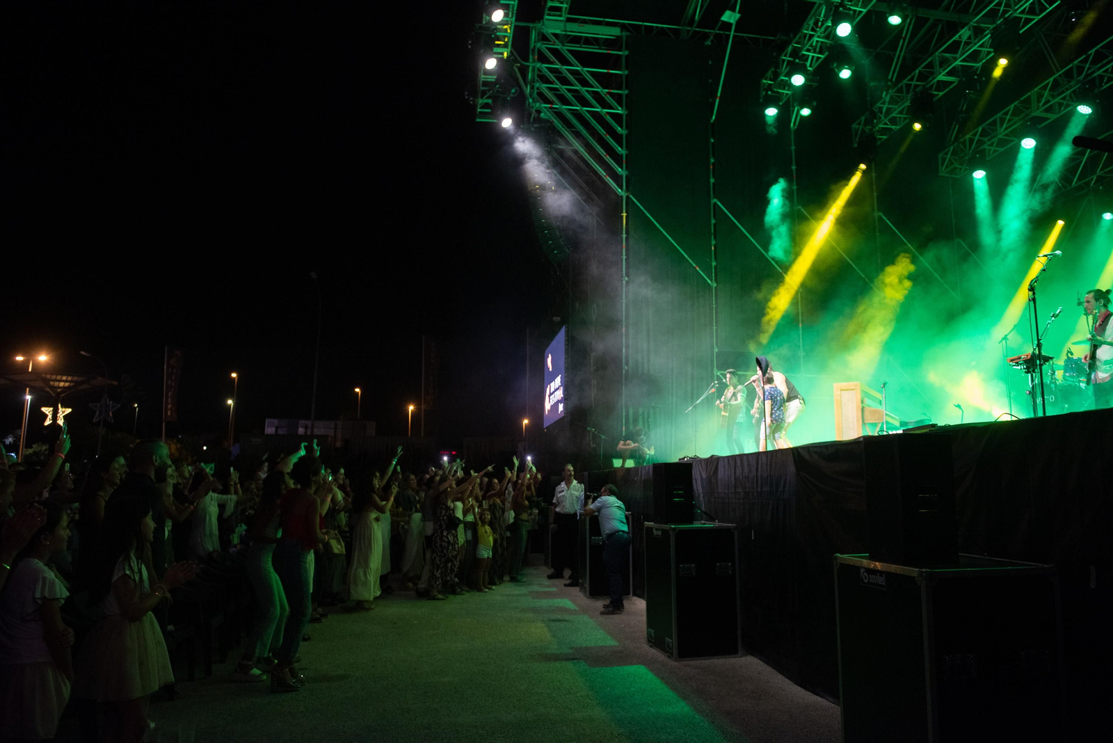 Imágenes de los conciertos de Marlon y Dvicio en Las Copas de Jerez