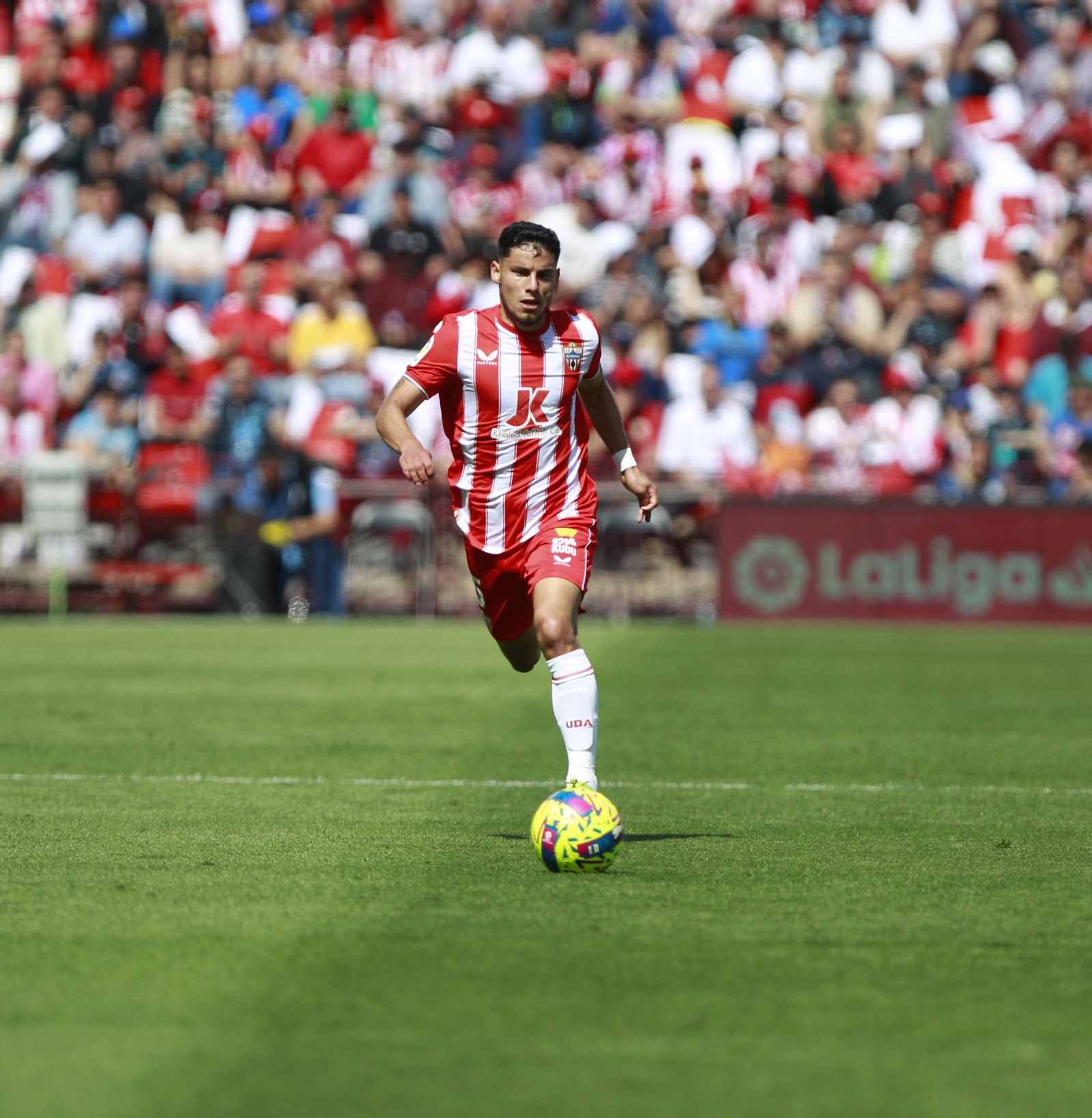 Imágenes del partido de la Liga Santander U.D. Almería-Cádiz C.F.