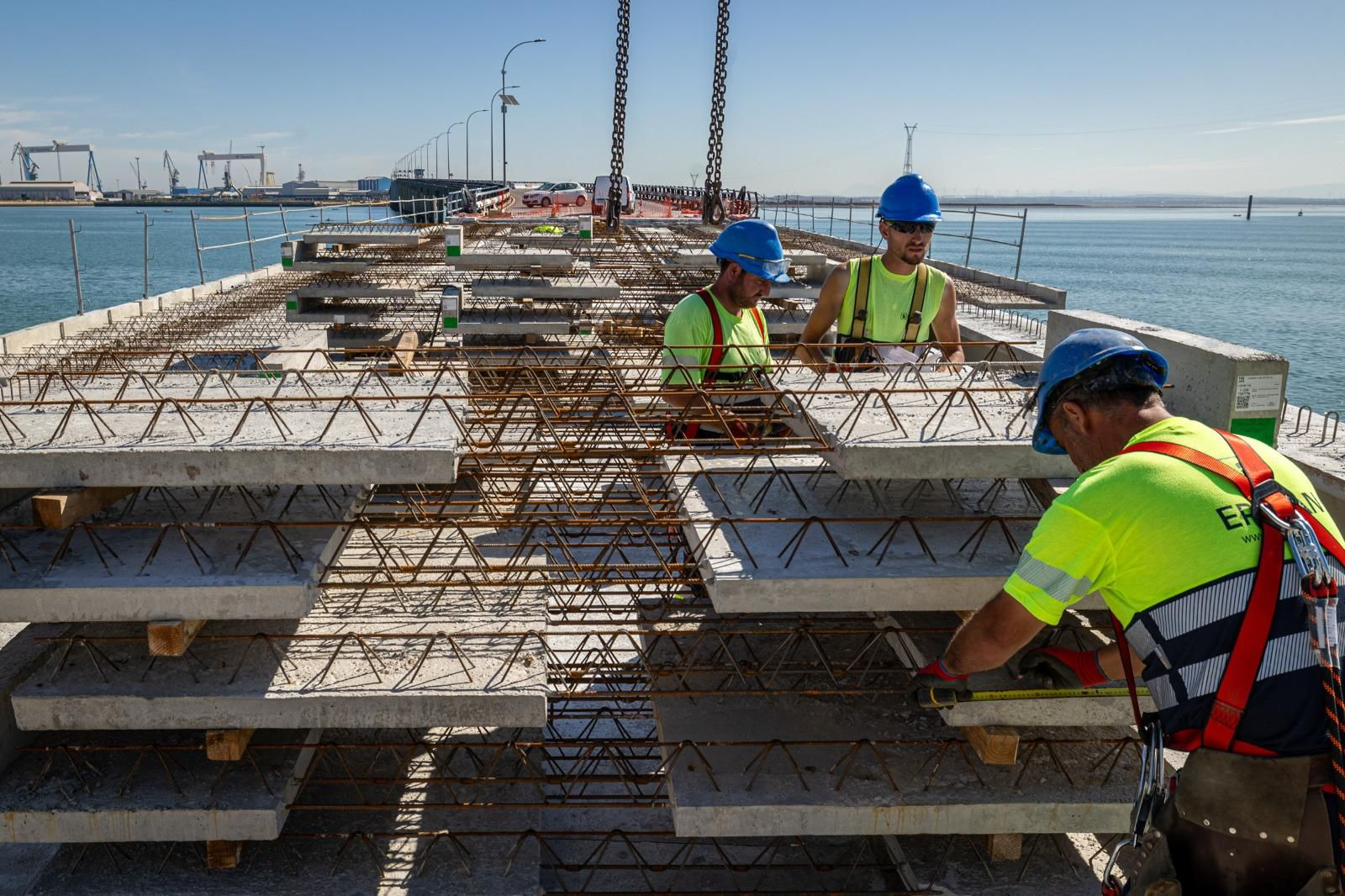 Las obras del puente Carranza en Cádiz, en imágenes