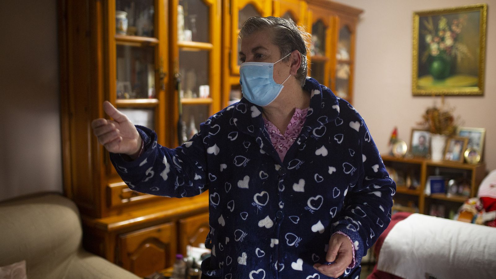 Margarita Rodríguez, en el salón de su vivienda.