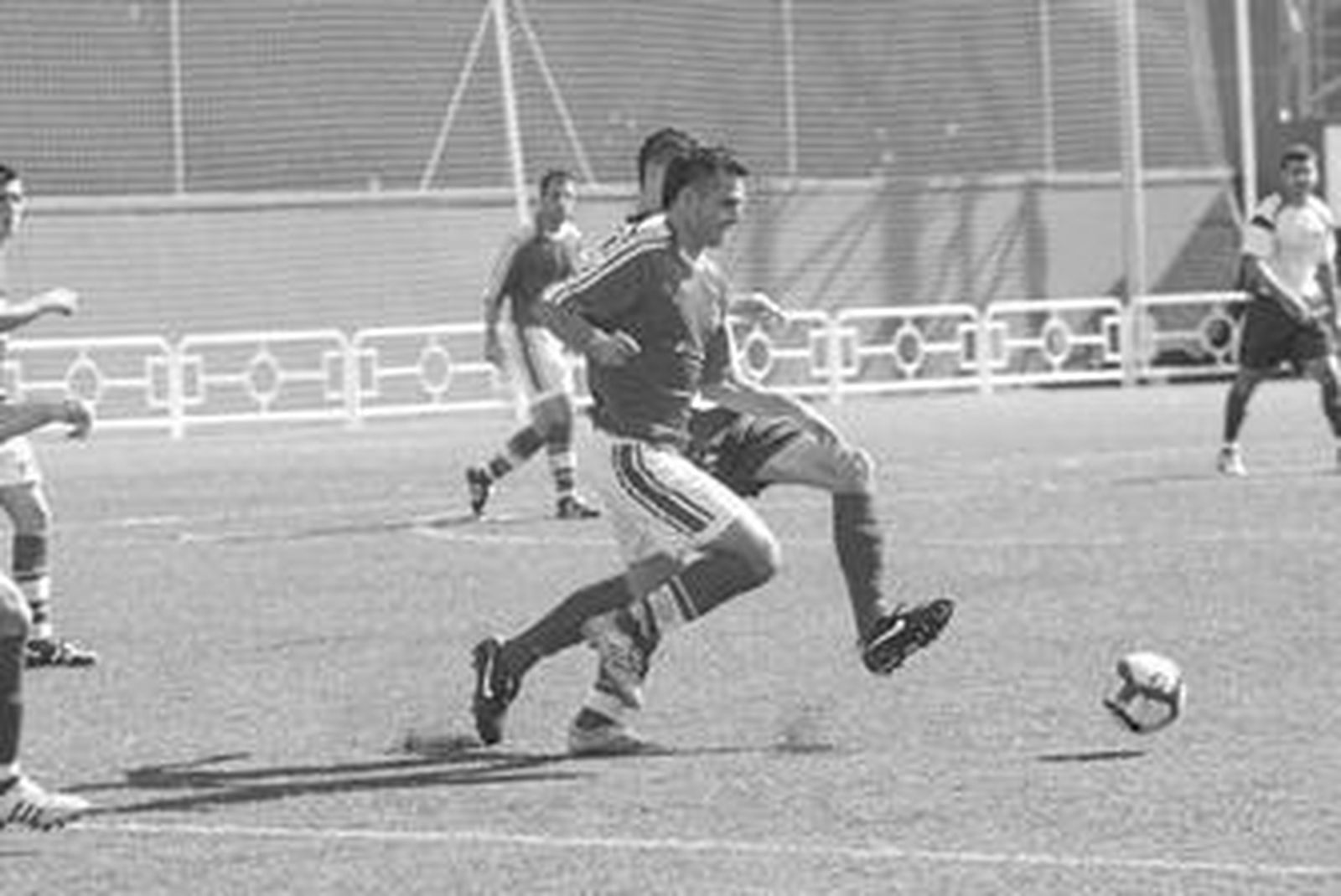 Un lance del San Roque-Chiclana de la pasada jornada.