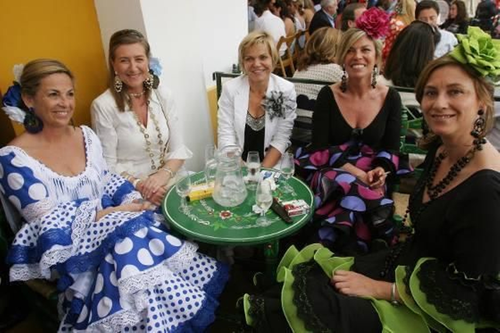Flora Balbontín, Cati Ulibarry, Pilar Domínguez, Carmen Sifferle y Paqui Lucero.

Foto: Vanesa Lobo
