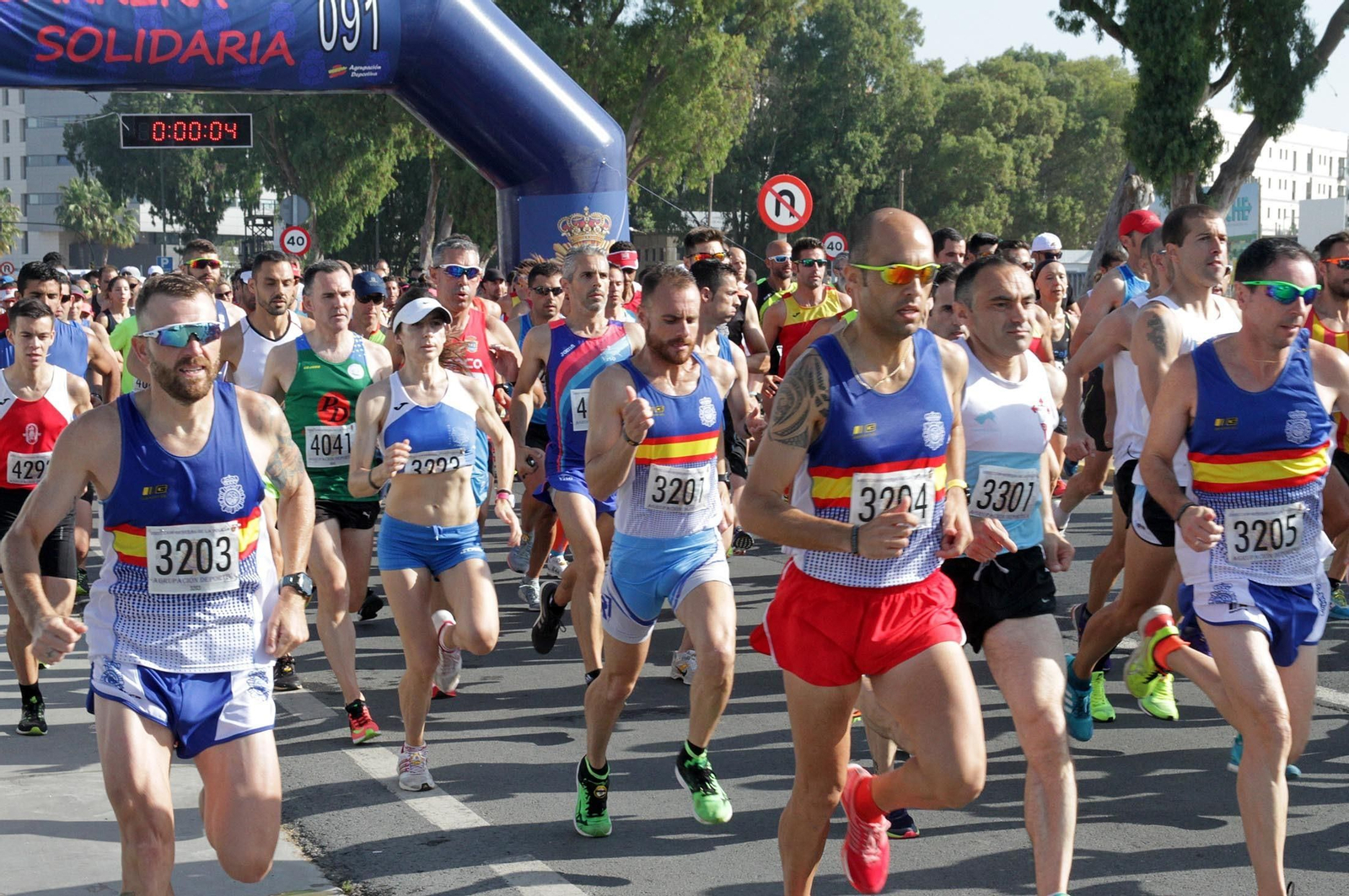 Imágenes de la Carrera Solidaria Ruta 091 organizada por la Policía Nacional
