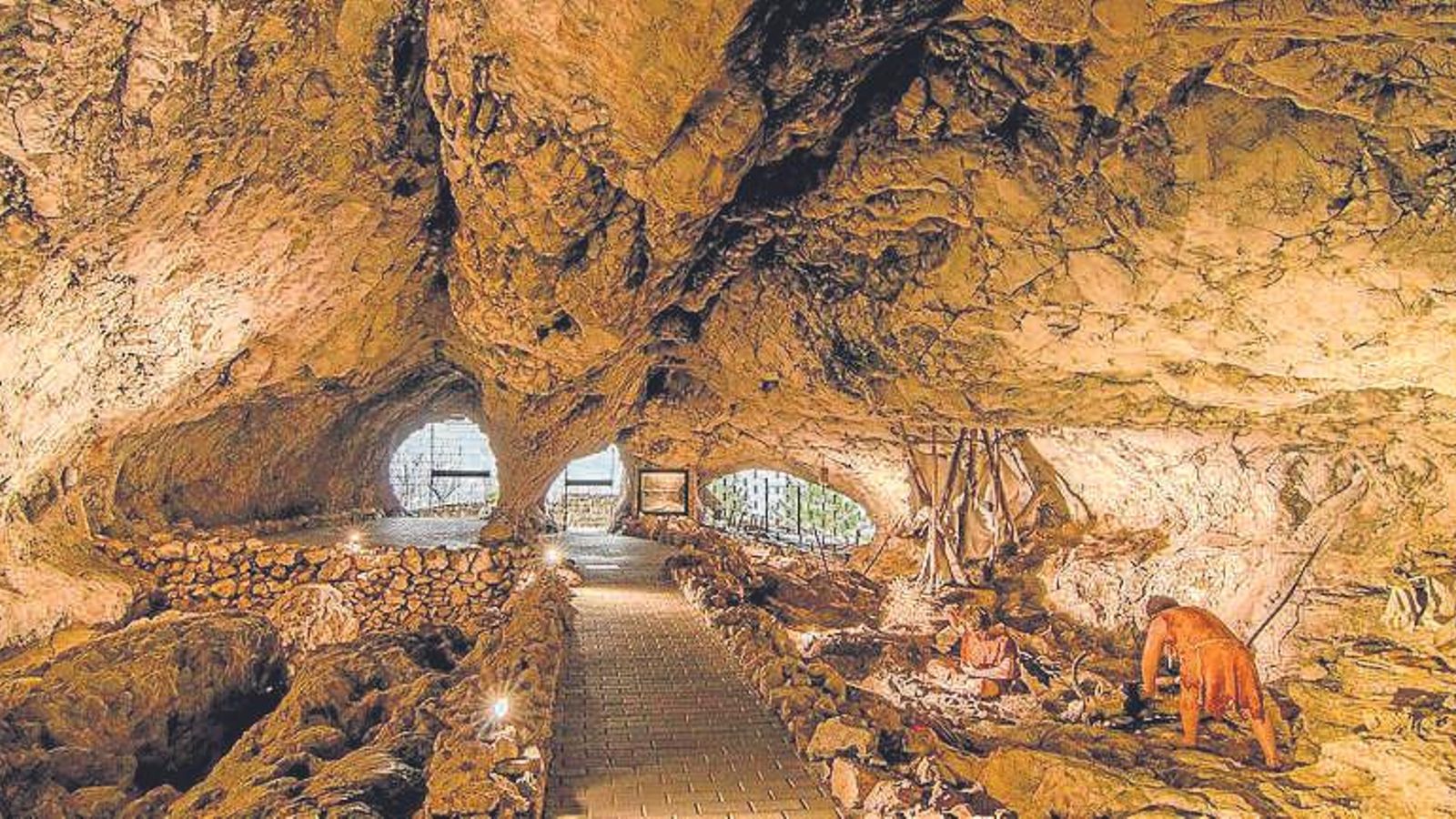 Cueva de Las Ventanas.