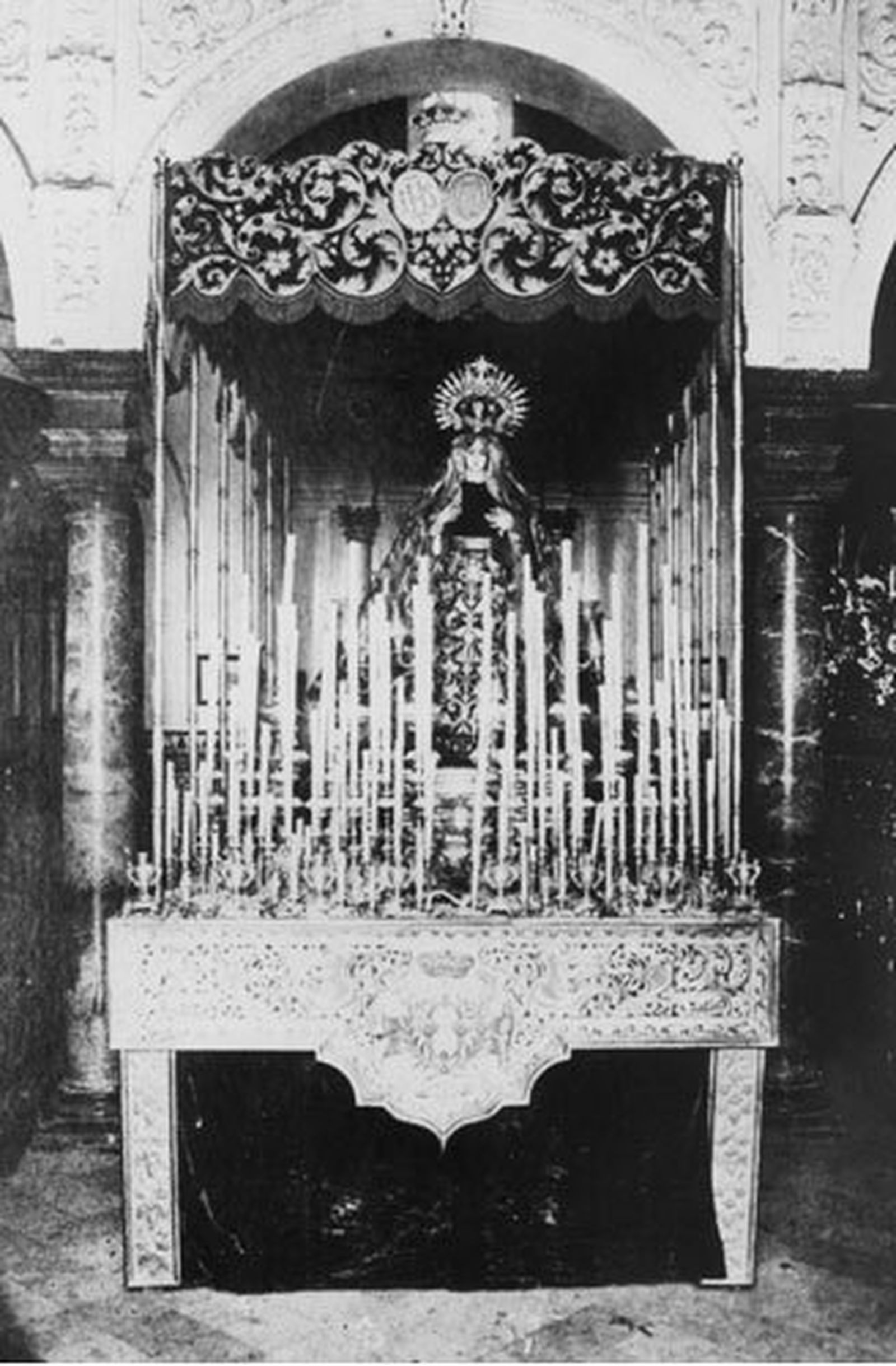 El antiguo paso de palio de la Virgen de la O