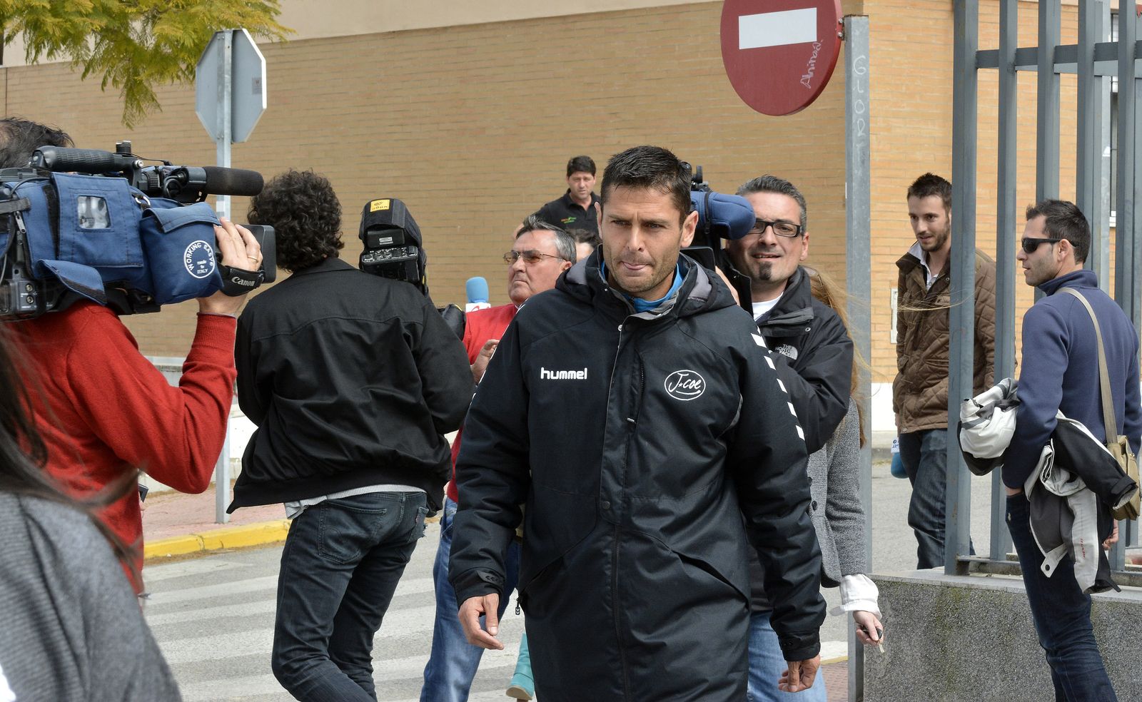 Pentinel, a la salida de los juzgados de Coria del Río tras declarar en 2014.