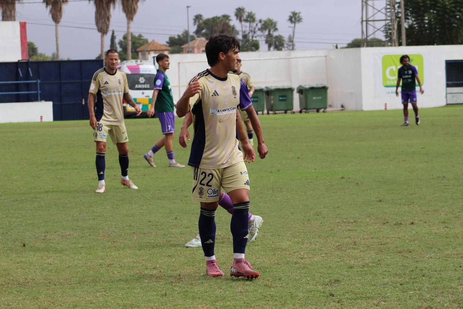 Néstor Senra en el Juan Cayuela de Totana.